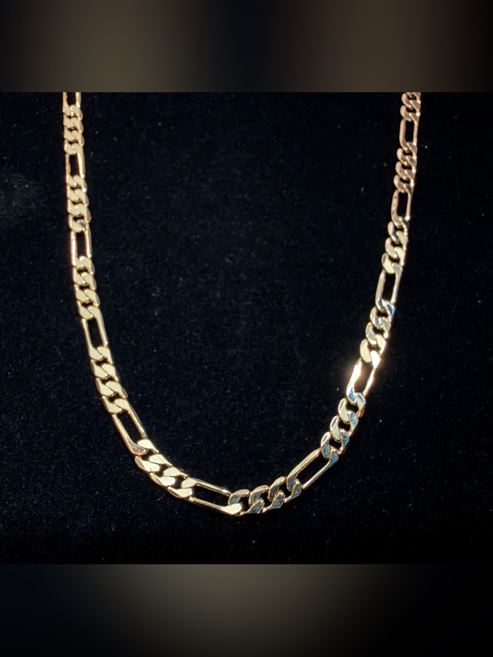 Figaro 20in 4MM 14k Stamped Gold Filled Necklace. Perfect size! Brand new!
